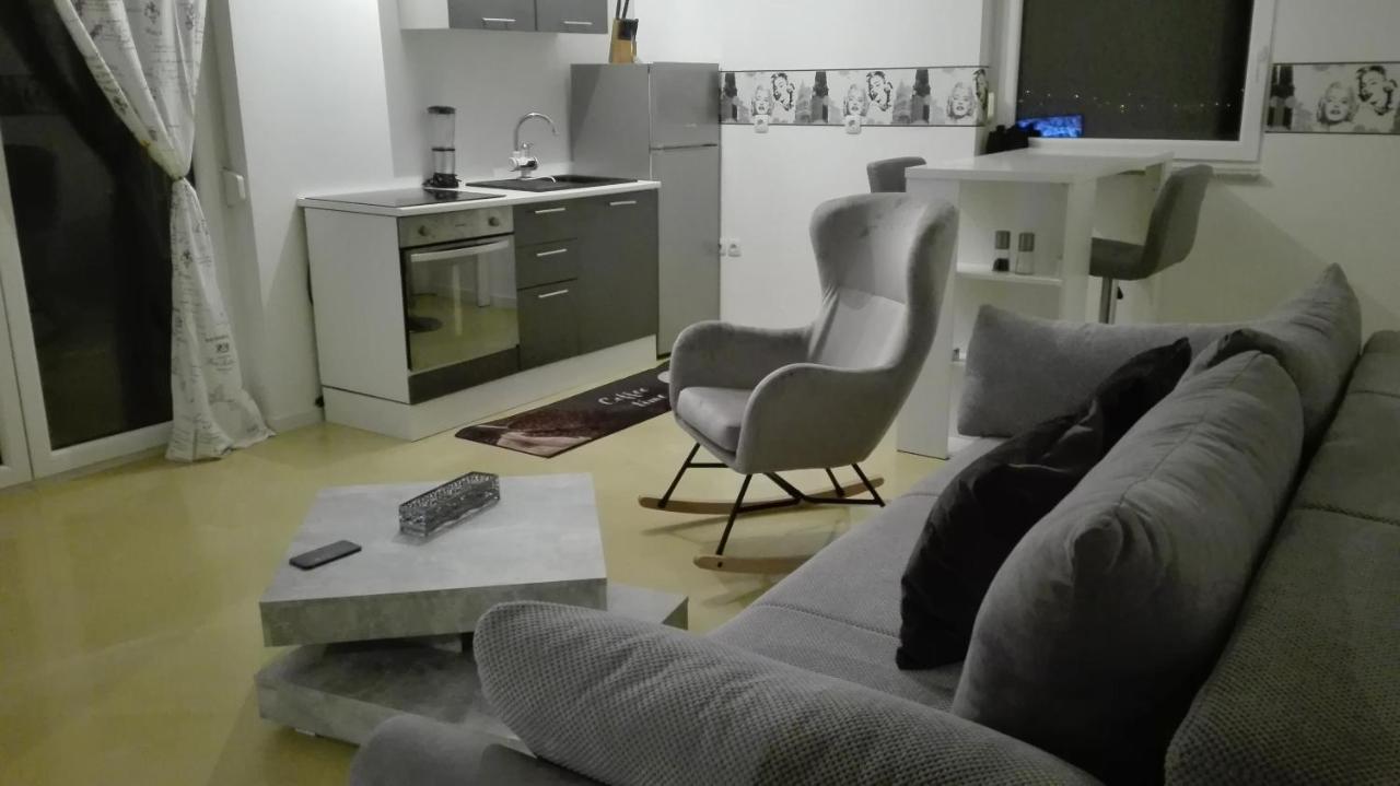 Gabi Apartment Pag Town Luaran gambar